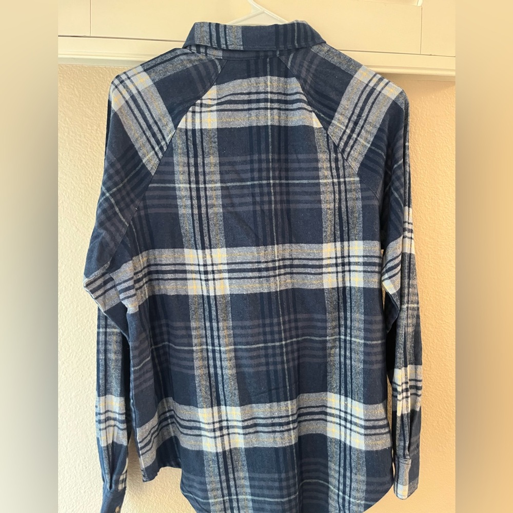 Women's Blue Plaid Button Down Shirt - Picture 4 of 4